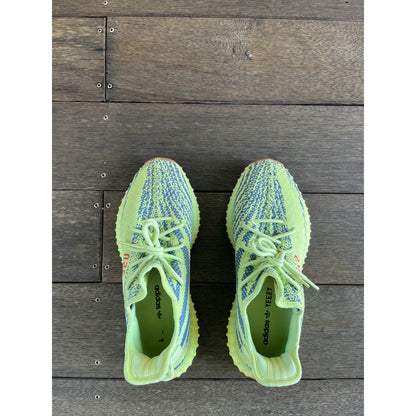 Yeezy 350 Frozen Yellow (pre-loved)