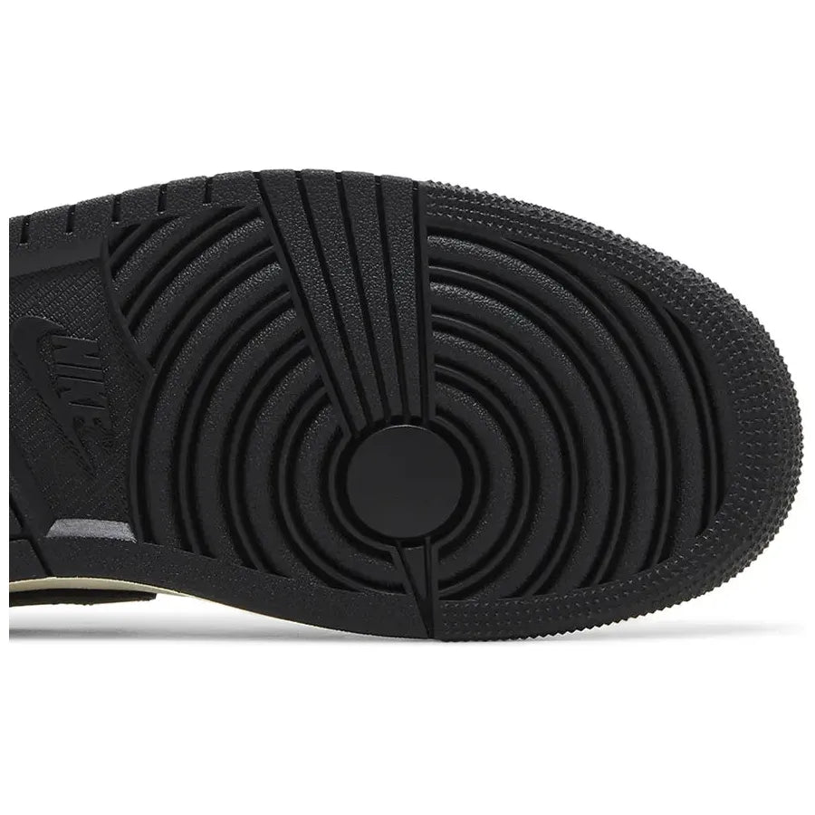 Jordan 1 Retro Low OG 'Mocha'