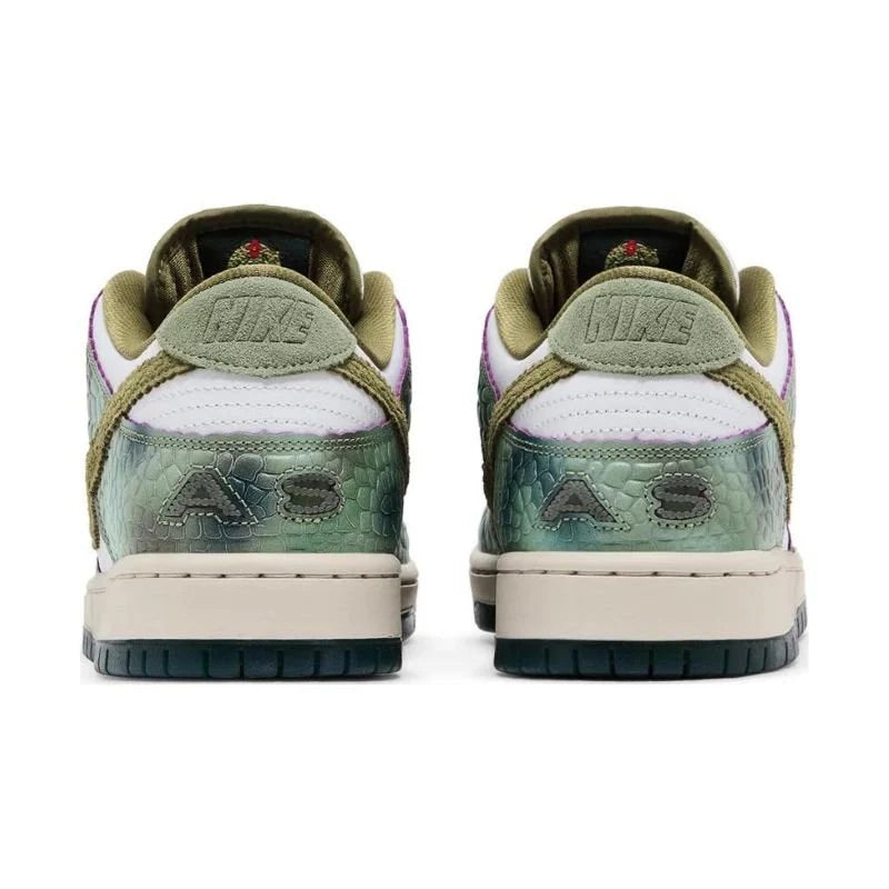 Nike SB Dunk Low x Alexis Sablone 'Chameleon'