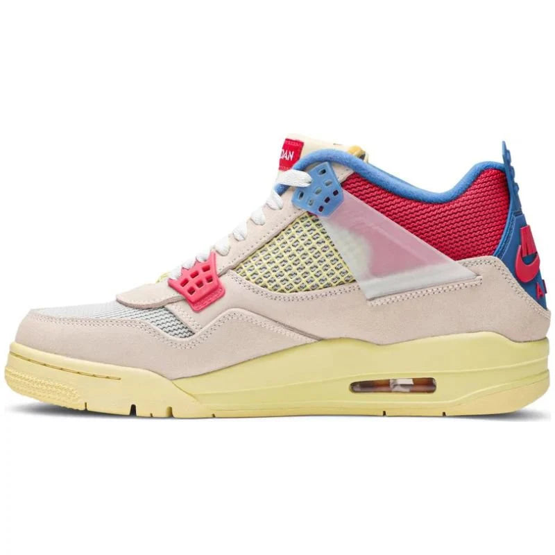 UNION × Nike Air Jordan 4 SP "Guava Ice/Light Fusion Red"