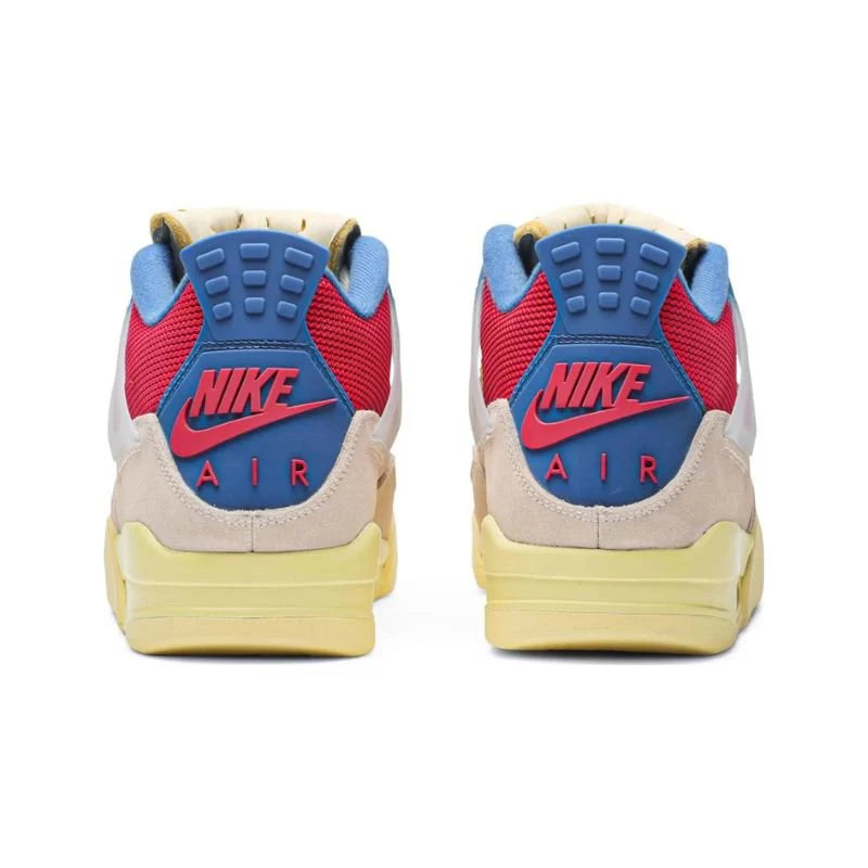 UNION × Nike Air Jordan 4 SP "Guava Ice/Light Fusion Red"