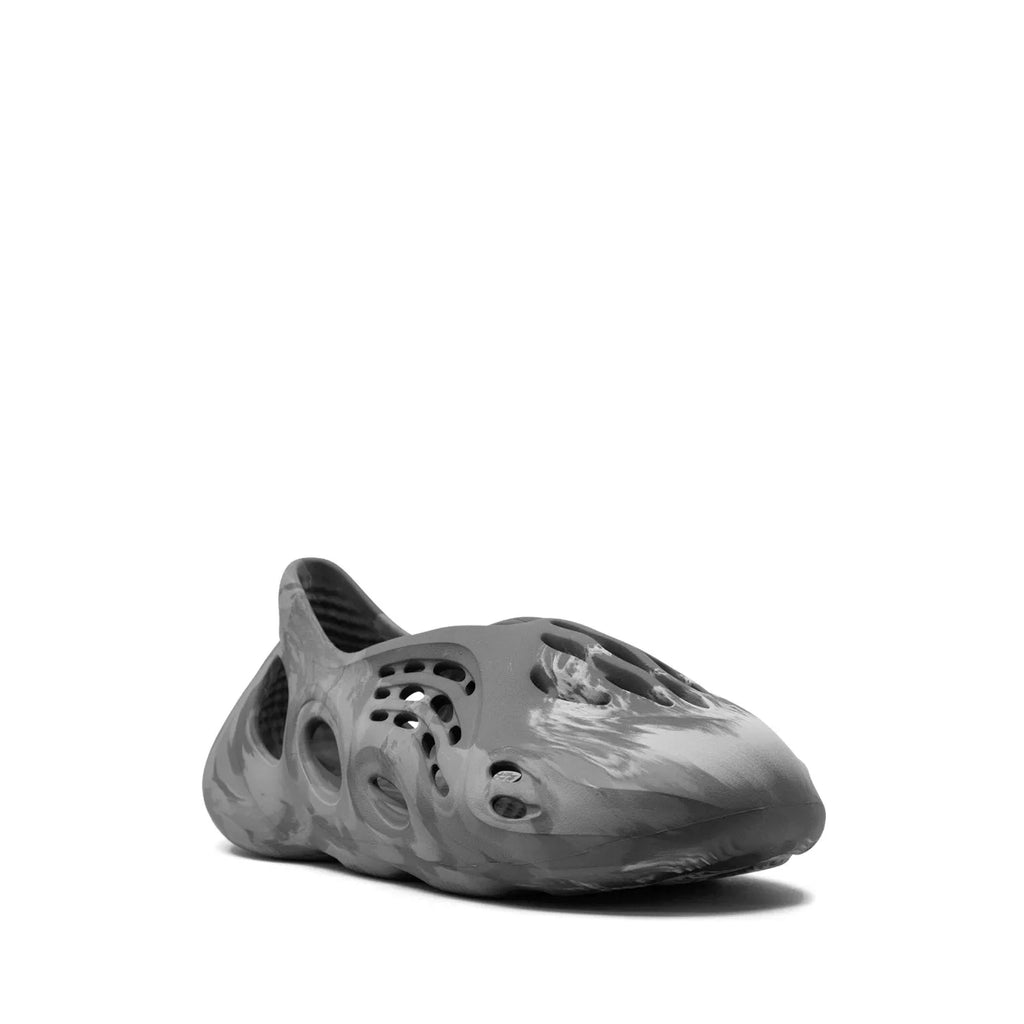 Yeezy Foam Runner MX Granite