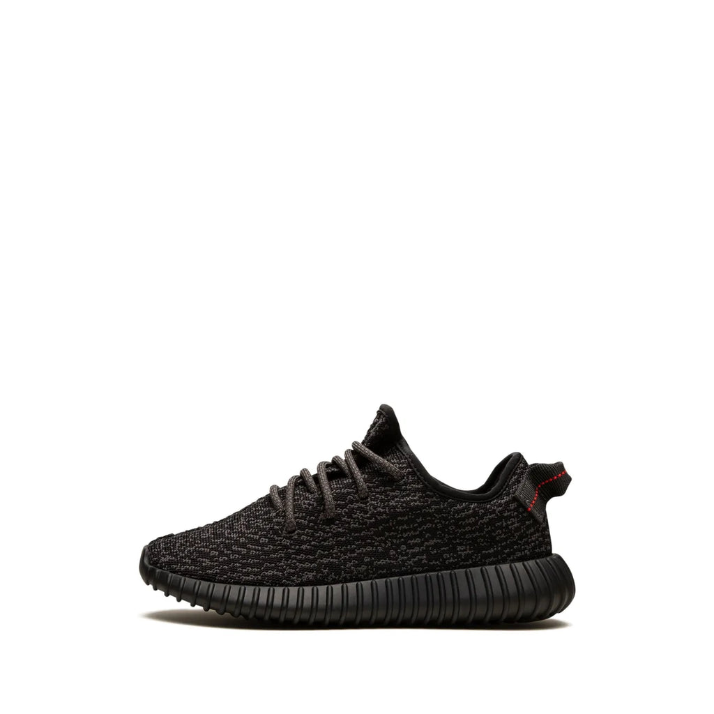 Yeezy Boost 350 Pirate Black (2022/2023/2024)