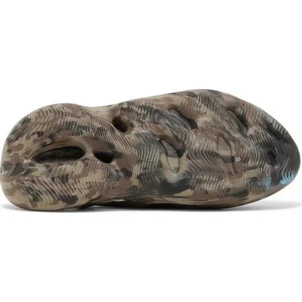 Yeezy Foam Runner MX Cinder